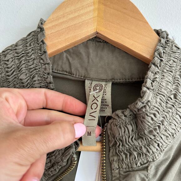 XCVI Smocked Waist Long Sleeve Full Zip Dress Olive Green M NWT - Picture 5 of 11